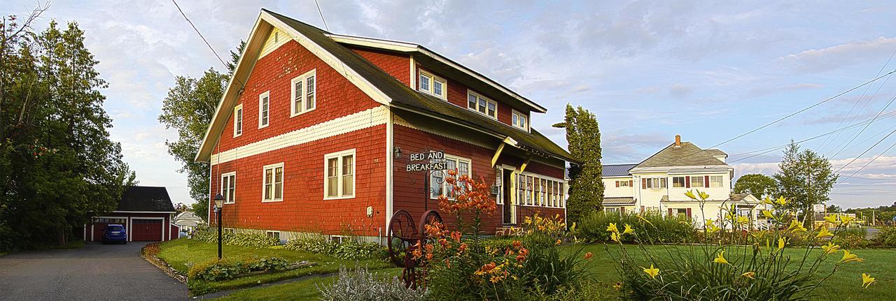 Old Iron Inn Bed And Breakfast Caribou Eksteriør billede